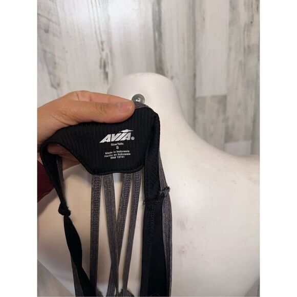 Avía tank top - Picture 5 of 6